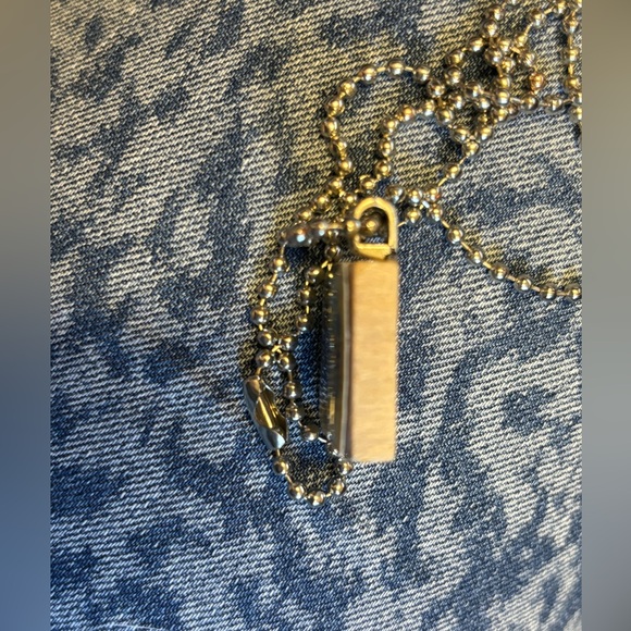 Scrabble Tile Necklace with 24” Ball Chain, NWOT - Picture 4 of 5